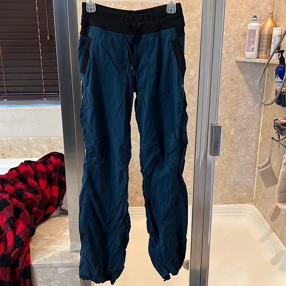 Lululemon studio pant